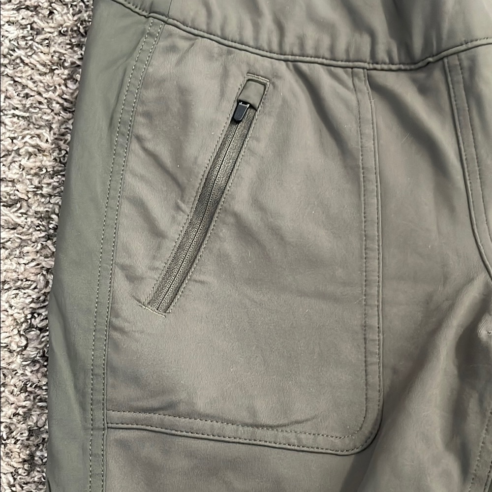 North Face Green/Olive Women's Utility Pants/Leggings - Picture 4 of 13
